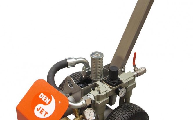 واترجت پنوماتیکی (بادی) 250 بار فشارقوی جهت شستشو و رسوب زدایی صنعتی مدل CA-12 ساخت دن جت دانمارک